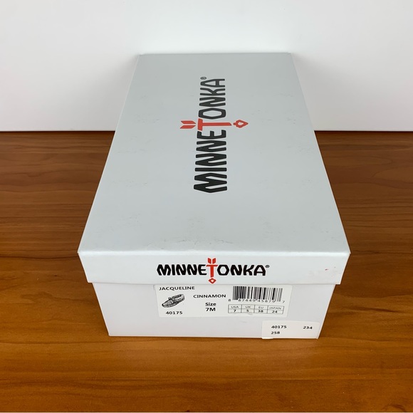 Minnietonka Jaqueline Indoor/Outdoor Slippers “Cinnamon” - Picture 14 of 16